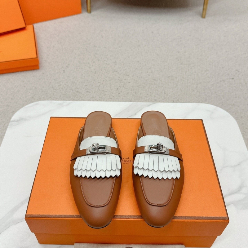H**mes slippers
